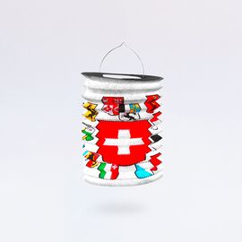 Zuglampions Schweizerkreuz und alle Kantonswappen, Modell 113 / Lampions accordéon avec drapeau suisse et armoiries cantonales, modèle 113